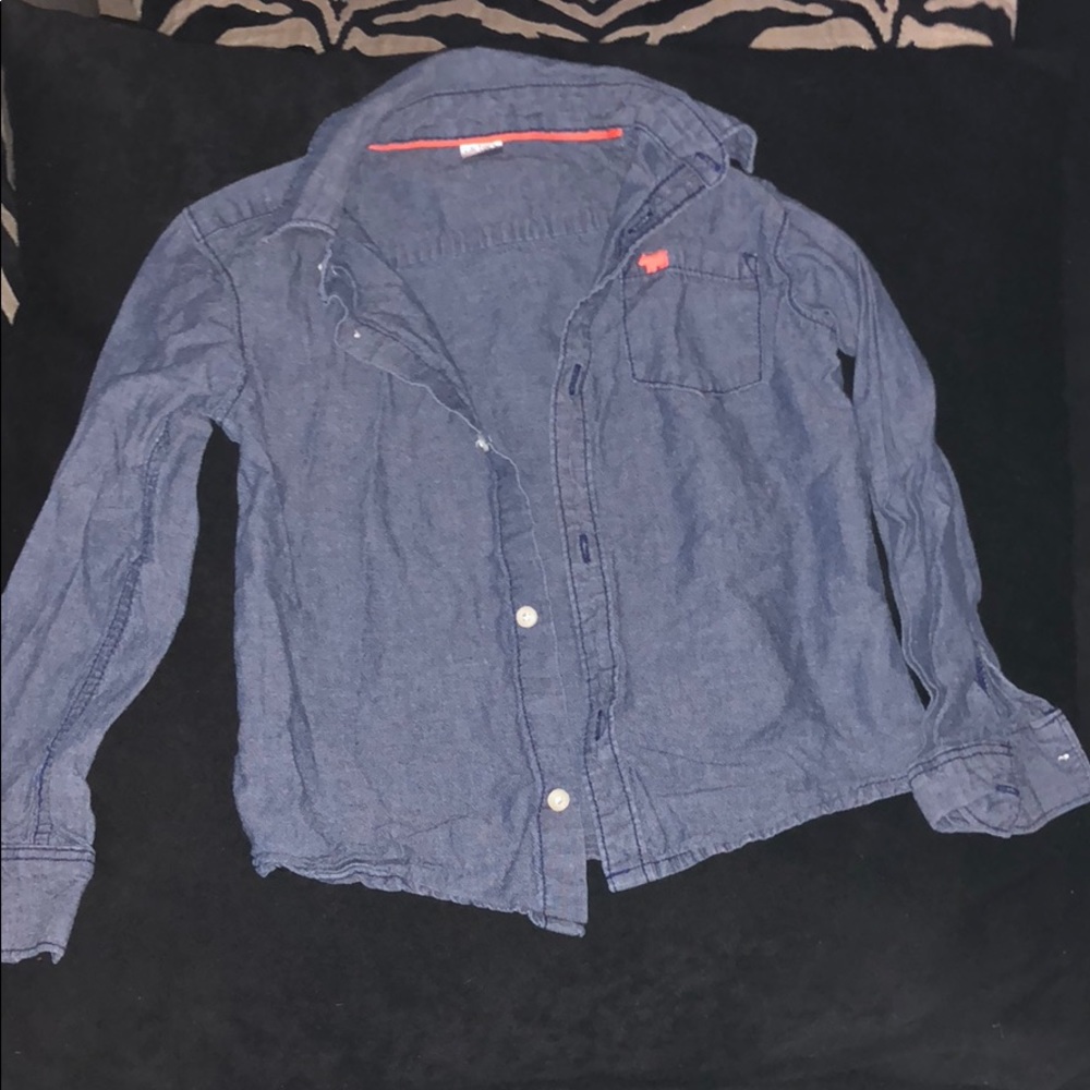 B13: Carter’s bottom down shirt